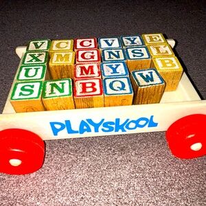 🛍️FOUR 4 THIRTY🛍️ Wooden Playskool Wagon With Wooden Blocks
